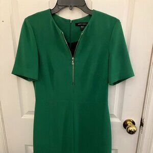 Judith & Charles Emerald Green Classic Cut Made in Canada
